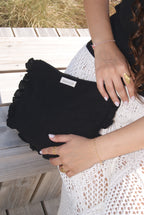 Black Linen Nécessaire